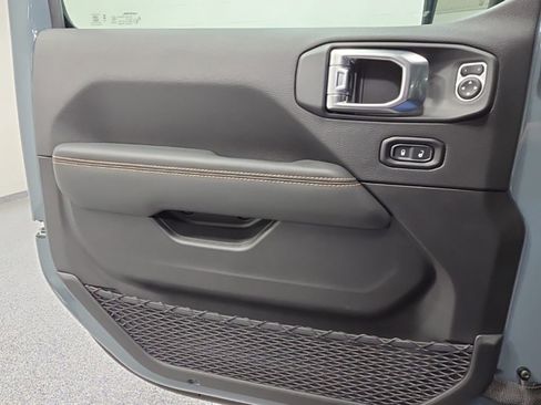 New 2026 Jeep Gladiator Sport image 30