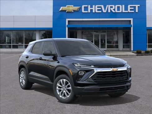 New 2026 Chevrolet TrailBlazer LS w/ LS Convenience Package FWD image 7