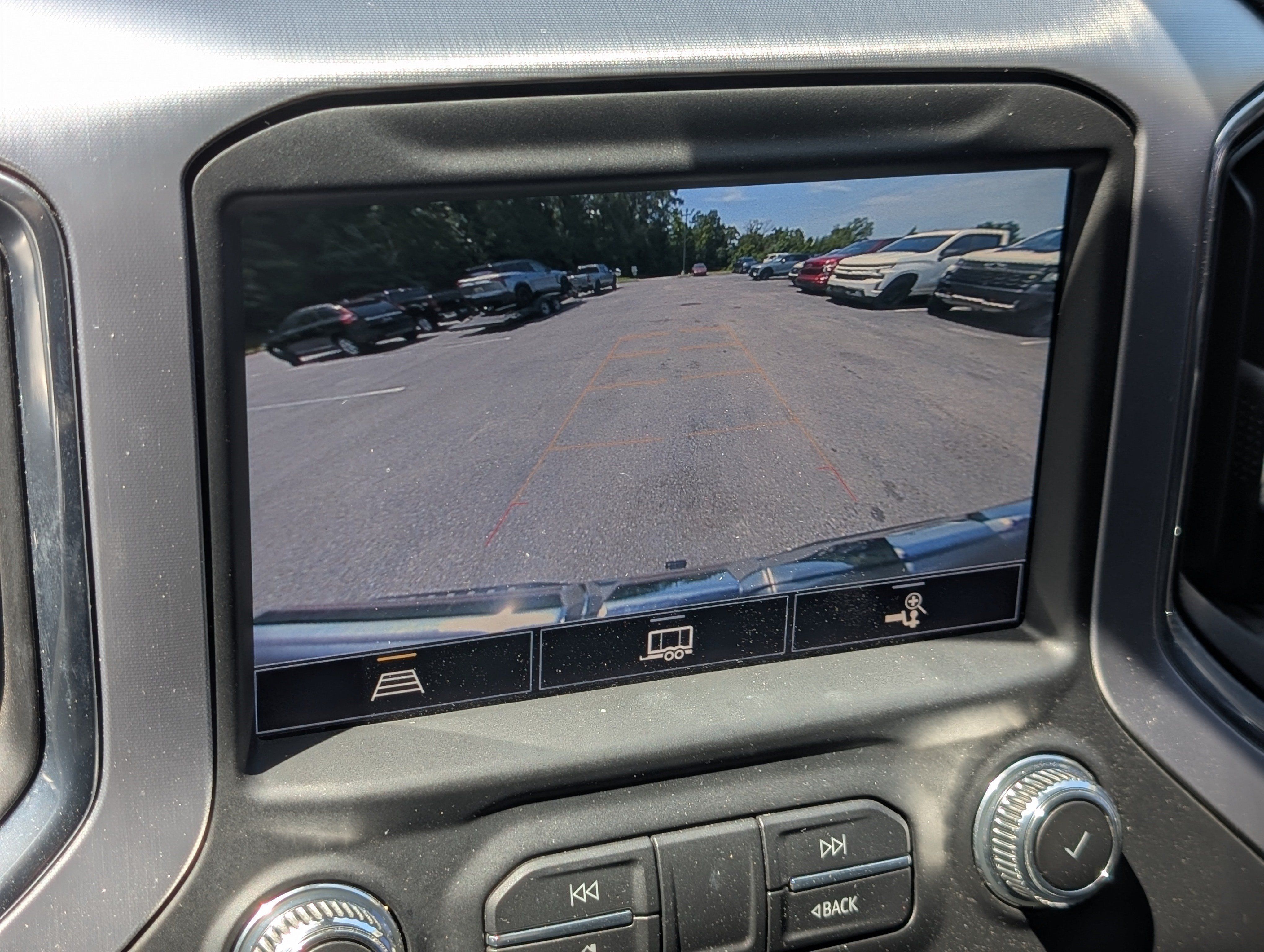 Used 2021 GMC Sierra 1500 SLT w/ SLT Premium Plus Package RWD image 27