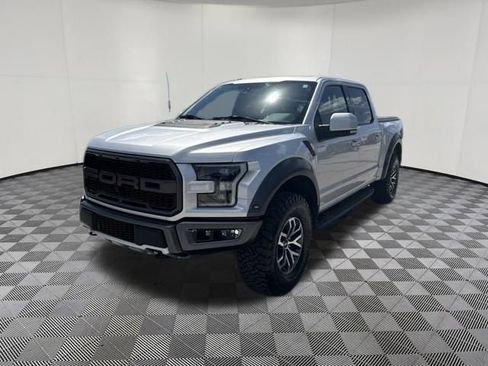 Used 2017 Ford F150 Raptor w/ Equipment Group 802A Luxury AWD/4WD image 11