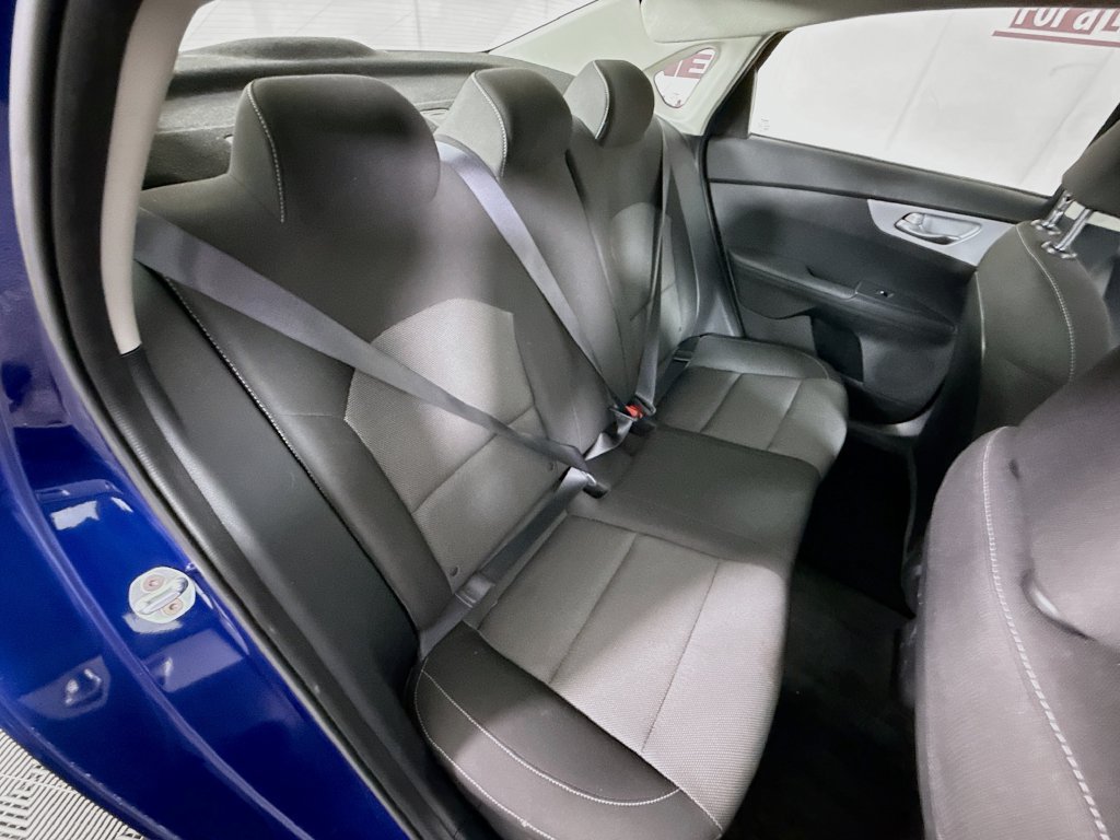 Certified 2023 Kia Forte LXS FWD image 28