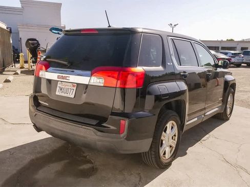 Used 2016 GMC Terrain SLE image 9