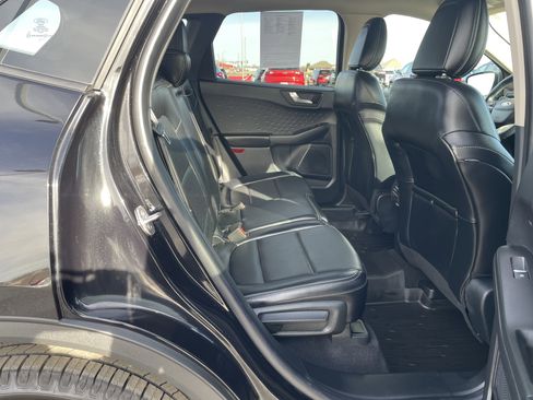 Used 2020 Ford Escape SEL image 24