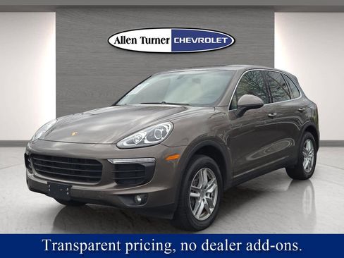 Used 2016 Porsche Cayenne image 3
