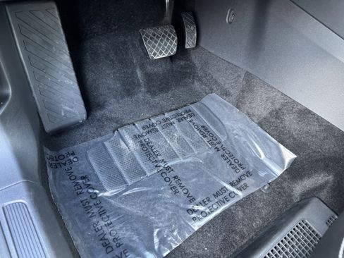 Certified 2023 Volkswagen Jetta SEL image 16