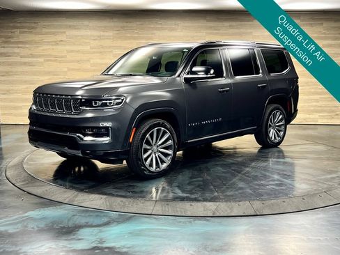 Used 2023 Jeep Grand Wagoneer Series II AWD/4WD image 5