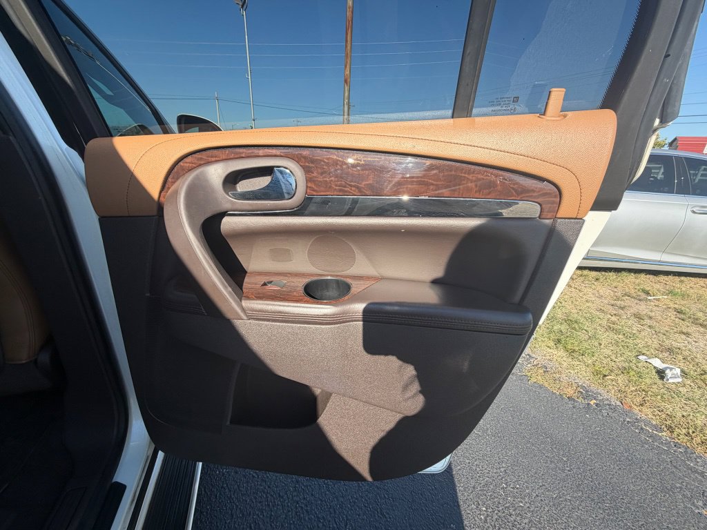 Used 2014 Buick Enclave Premium AWD/4WD image 16