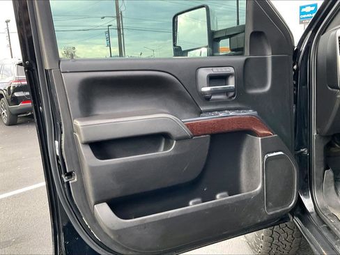 Used 2016 GMC Sierra 3500 SLT image 22