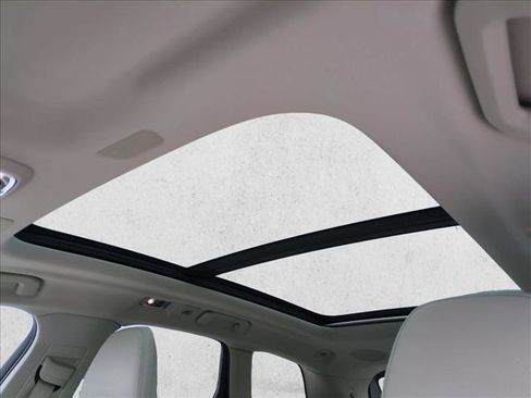 Used 2020 Volvo XC60 T5 Inscription w/ Protection Package image 16