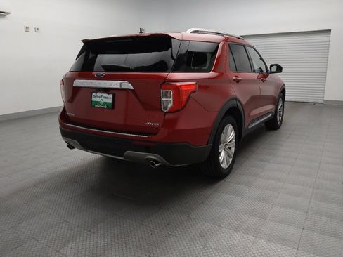 Used 2022 Ford Explorer Limited image 9