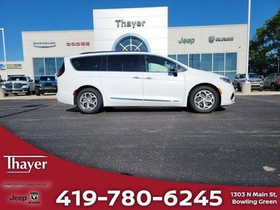 Certified 2023 Chrysler Pacifica Limited