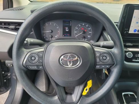 Used 2024 Toyota Corolla LE FWD image 15