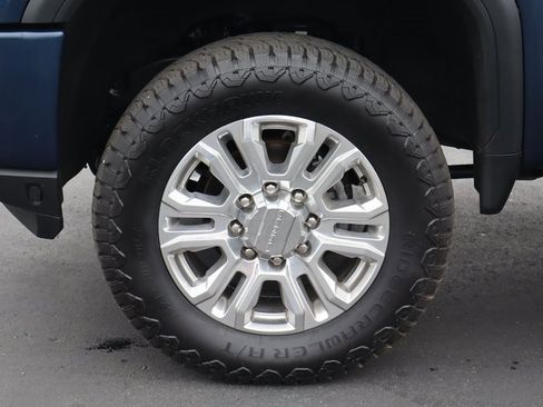 Used 2020 GMC Sierra 2500 Denali w/ Denali Ultimate Package image 12