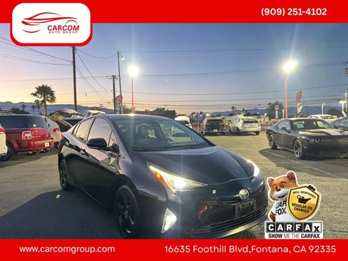Used 2016 Toyota Prius Four Touring FWD image 13