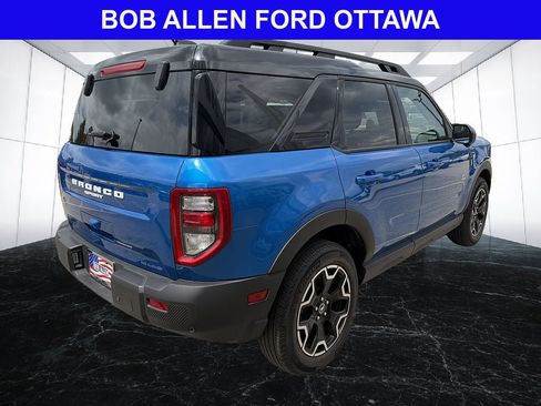 Used 2025 Ford Bronco Sport Outer Banks w/ Outer Banks Tech Package+ AWD/4WD image 5