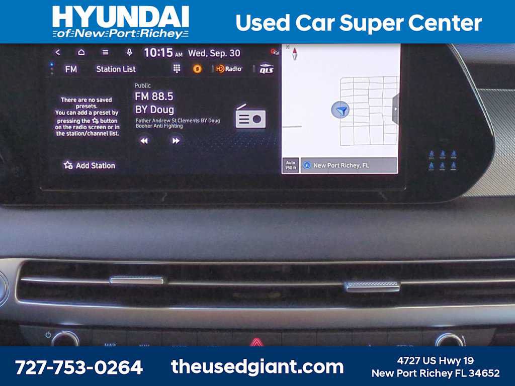 Certified 2024 Hyundai Palisade SEL FWD image 21