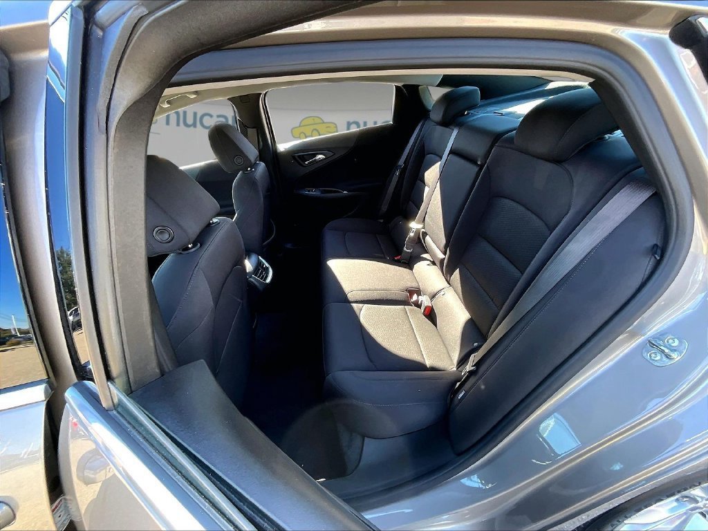 Used 2025 Chevrolet Malibu LT FWD image 15