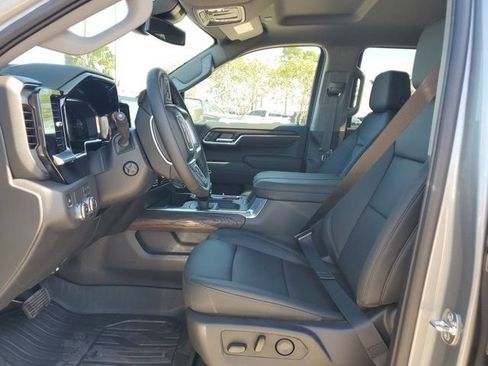 New 2026 GMC Sierra 1500 SLT RWD image 19