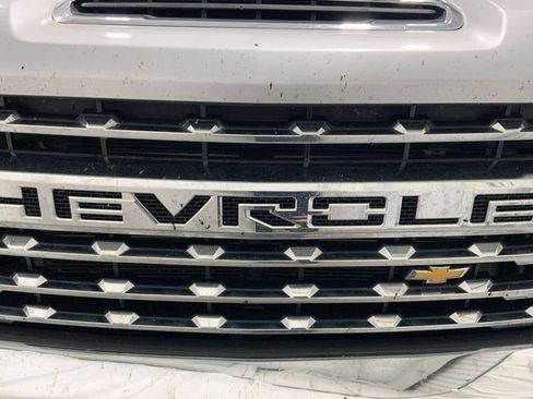 Used 2021 Chevrolet Silverado 3500 LTZ w/ LTZ Convenience Package AWD/4WD image 27