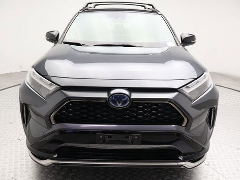 Used 2023 Toyota RAV4 XSE w/ Weather Package AWD/4WD image 5