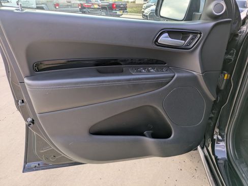 Certified 2022 Dodge Durango Citadel image 11