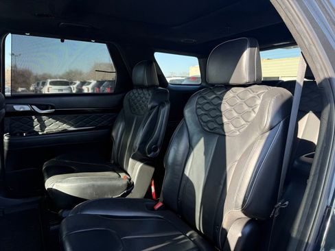 Used 2020 Hyundai Palisade Limited w/ Winter Weather Package image 12