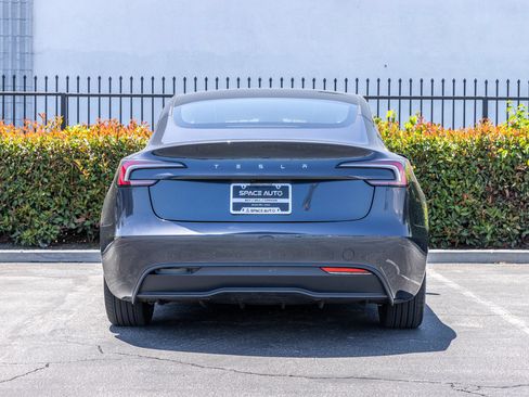 Used 2025 Tesla Model 3 Long Range RWD image 11