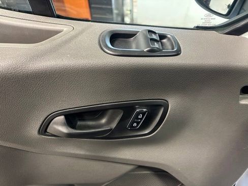 Used 2025 Ford Transit 250 Low Roof w/ Exterior Upgrade Package RWD image 19