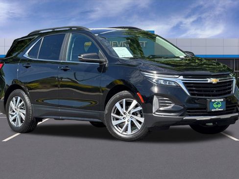Certified 2022 Chevrolet Equinox LT AWD/4WD image 2