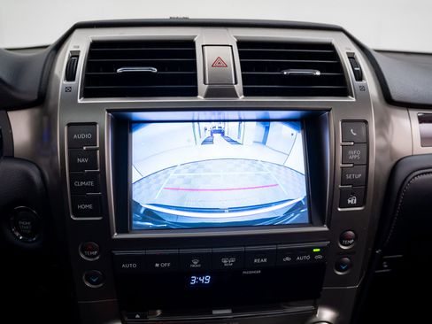 Used 2019 Lexus GX 460 Premium AWD/4WD image 23
