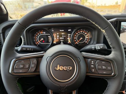 New 2026 Jeep Gladiator Sport image 22