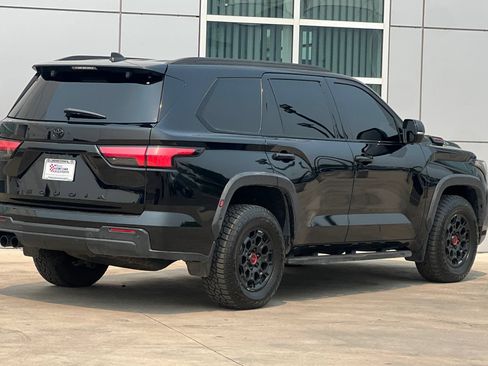 Used 2024 Toyota Sequoia TRD Pro AWD/4WD image 4