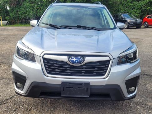Used 2021 Subaru Forester Premium AWD/4WD image 3