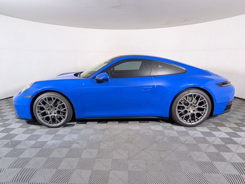 Certified 2025 Porsche 911 Carrera RWD image 2