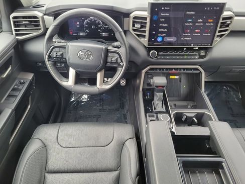 Used 2024 Toyota Tundra Limited image 20