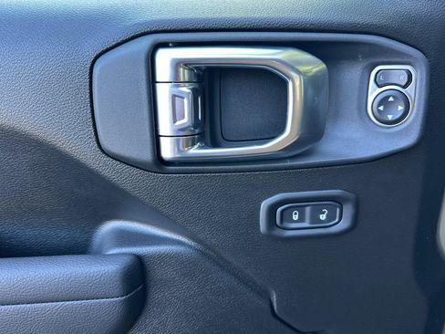 New 2026 Jeep Wrangler Unlimited Sport AWD/4WD image 10