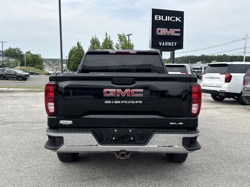 Used 2022 GMC Sierra 1500 SLE AWD/4WD image 5