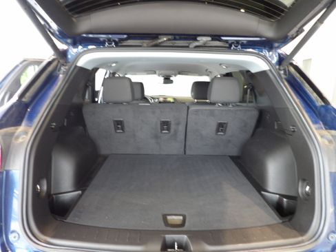 Used 2022 Chevrolet Blazer LT AWD/4WD image 18