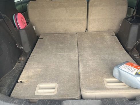 Used 2015 Ford Explorer XLT image 8