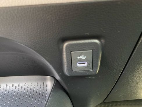 Used 2025 Toyota Corolla LE FWD image 25
