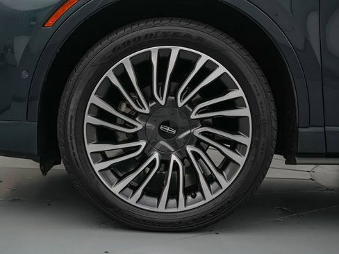Used 2022 Lincoln Corsair Reserve w/ Sport Package AWD/4WD image 10
