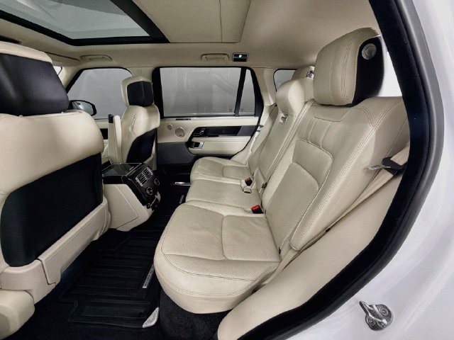 Used 2018 Land Rover Range Rover Long Wheelbase Supercharged AWD/4WD image 25
