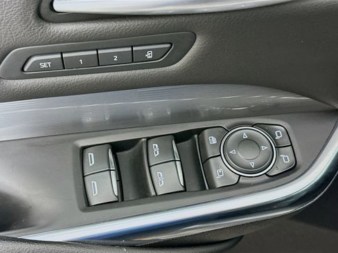 Used 2024 Cadillac XT4 Premium Luxury AWD/4WD image 15