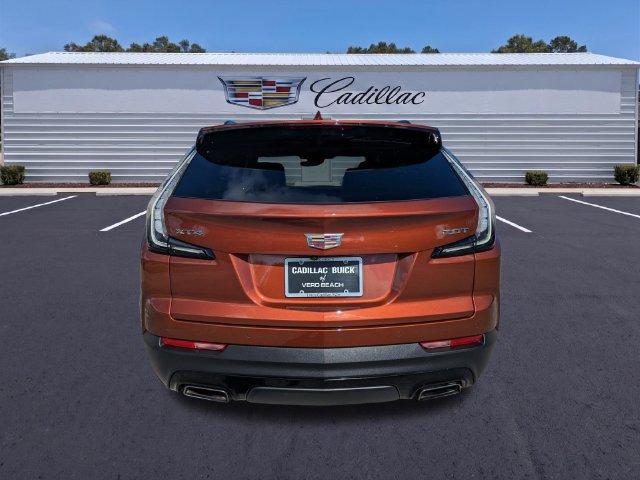 Used 2019 Cadillac XT4 Sport FWD image 5