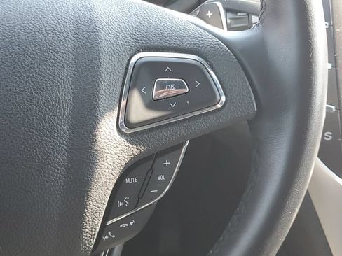 Used 2018 Lincoln MKC Select w/ Select Plus Package AWD/4WD image 24