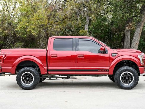 Used 2017 Ford F150 Lariat w/ Equipment Group 502A Luxury image 8