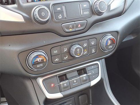 Used 2022 RAM 1500 Big Horn image 9