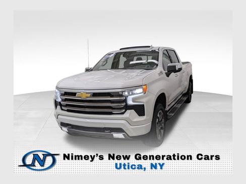 Used 2022 Chevrolet Silverado 1500 High Country w/ Technology Package AWD/4WD image 1