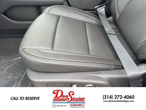New 2026 GMC Yukon XL Denali w/ Denali Reserve Package AWD/4WD image 12