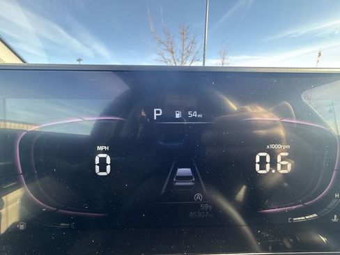 Used 2024 Kia Sportage EX image 15